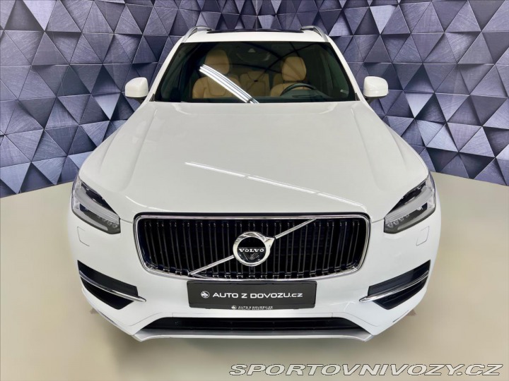 Volvo Ostatní modely XC90 T6 AWD MOMENTUM, PANORAMA 2017