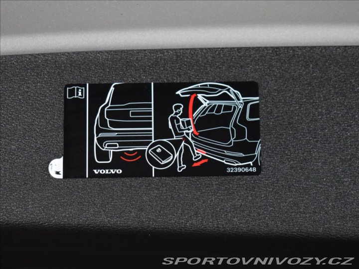 Volvo V60 2,0 T6 AWD PLUS Bezklíč,B 2025