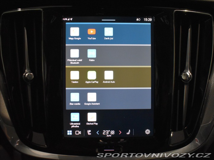 Volvo V60 2,0 T6 AWD PLUS Bezklíč,B 2025