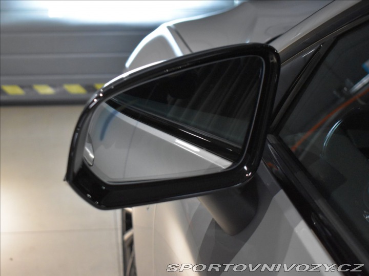 Volvo V60 2,0 T6 AWD PLUS Bezklíč,B 2025