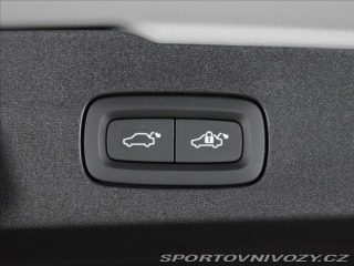 Volvo V60 2,0 T6 AWD PLUS Bezklíč,B 2025