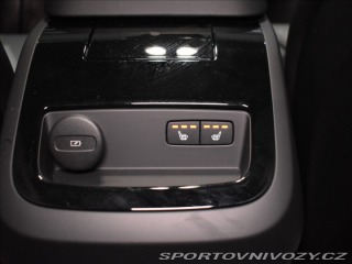 Volvo V60 2,0 T6 AWD PLUS Bezklíč,B 2025
