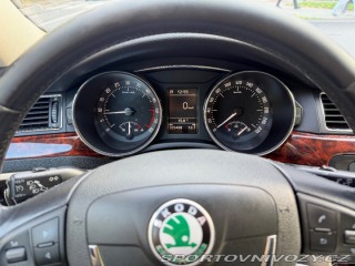 Škoda Superb 2,0 tdi manuál, 2 majit 2010