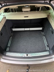 Škoda Superb 2,0 tdi manuál, 2 majit 2010