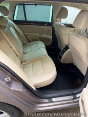 Škoda Superb 2,0 tdi manuál, 2 majit 2010