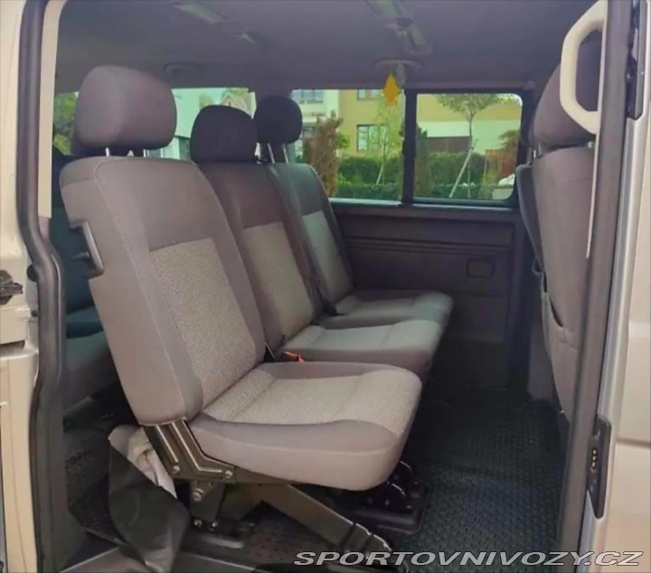 Volkswagen Ostatní modely Caravelle 2,0 LONG 4x4, TDI, 103 2010