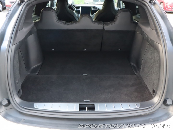 Tesla Model X 100D 2018