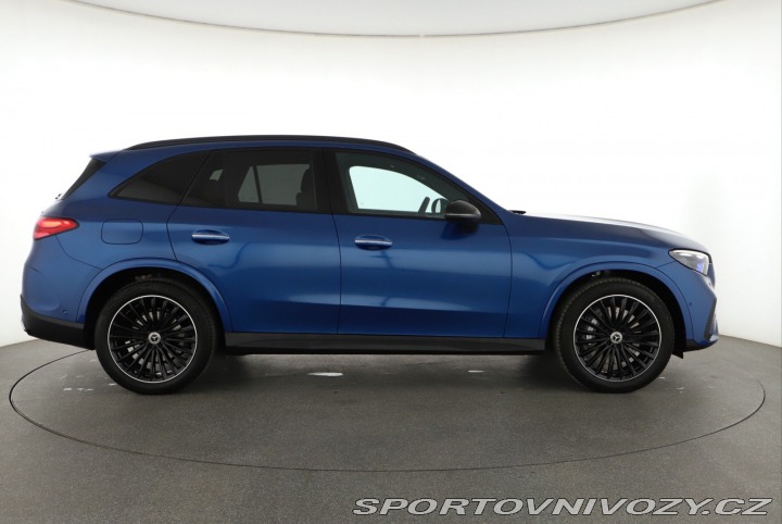 Mercedes-Benz Ostatní modely GLC AMG Line GLC 220 d 4MATIC 2024