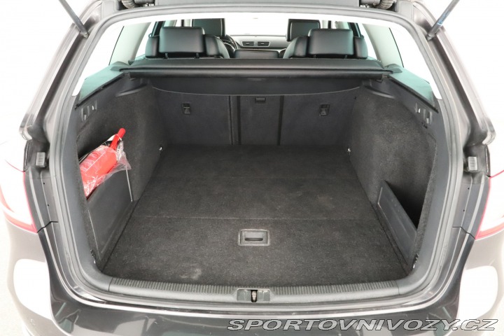 Volkswagen Ostatní modely Passat  3.6 V6 2011