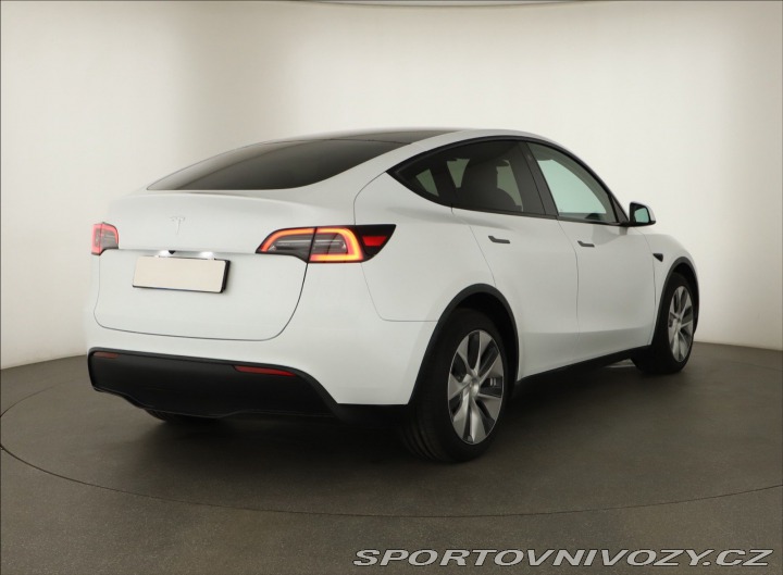 Tesla Model Y Long Range AWD 79kWh 2023