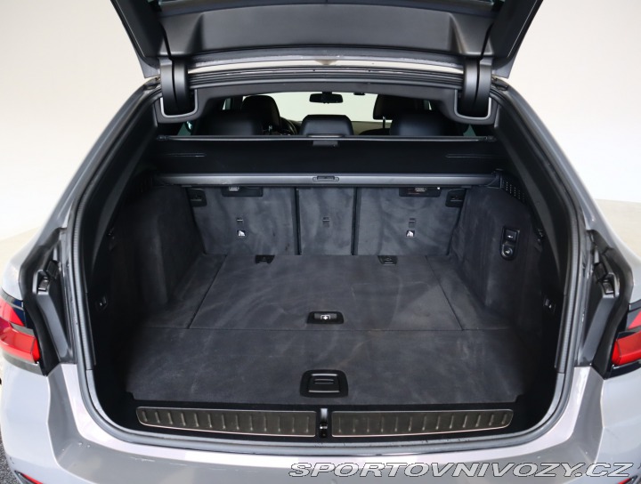 BMW 5 530d xDrive 2021