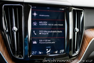 Volvo Ostatní modely XC60  2.0 T8 Momentum AWD / AJ 2018