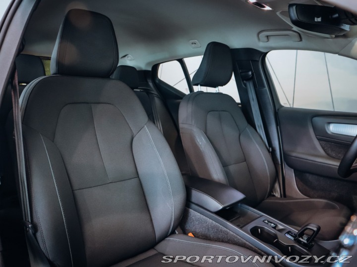 Volvo Ostatní modely XC40 T4 FWD Recharge Inscripti 2021