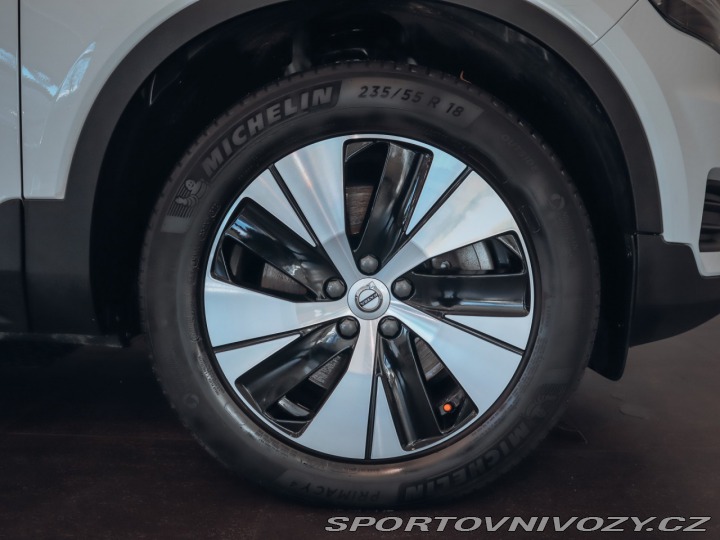 Volvo Ostatní modely XC40 T4 FWD Recharge Inscripti 2021