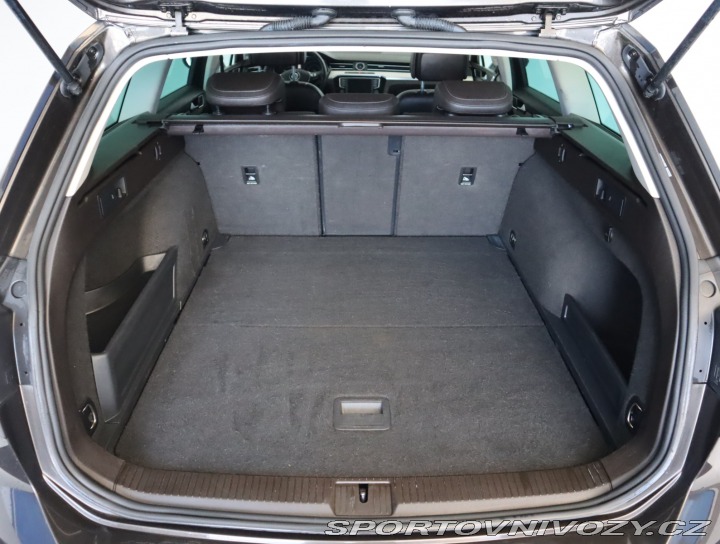 Volkswagen Ostatní modely Passat  2.0 BiTDI 2015