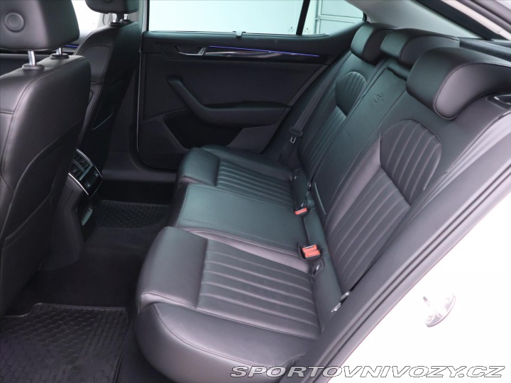 Škoda Superb 2,0 TSI 242kW DSG 4x4 L&a 2016