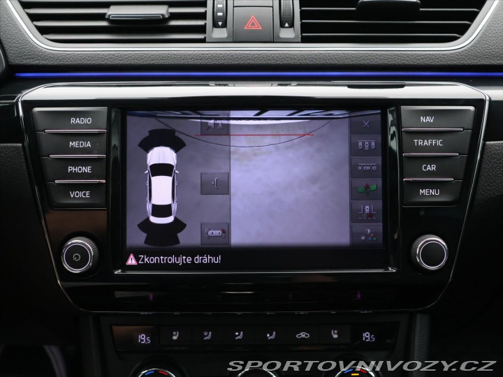 Škoda Superb 2,0 TSI 242kW DSG 4x4 L&a 2016