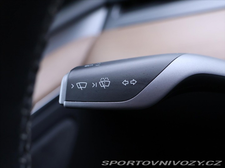 Tesla Model Y Long Range AWD DPH 1.Maj. 2023