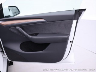 Tesla Model Y Long Range AWD DPH 1.Maj. 2023