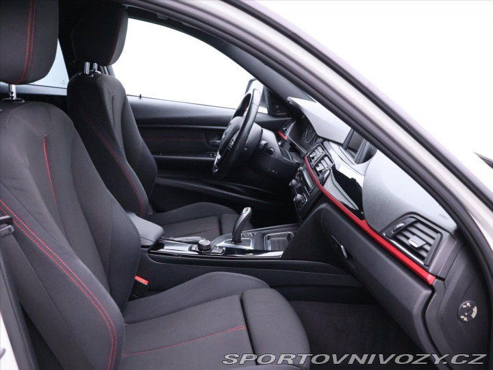 BMW 3 3,0 335dA xDrive Sport CZ 2014