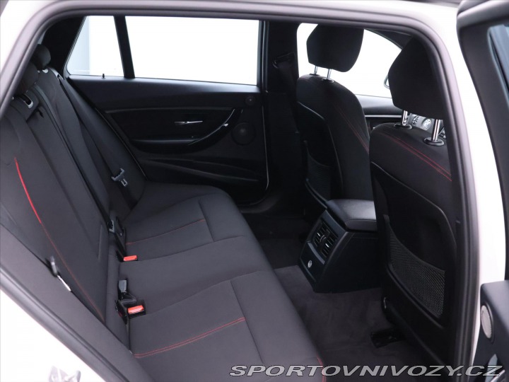 BMW 3 3,0 335dA xDrive Sport CZ 2014
