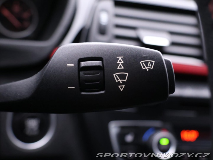 BMW 3 3,0 335dA xDrive Sport CZ 2014