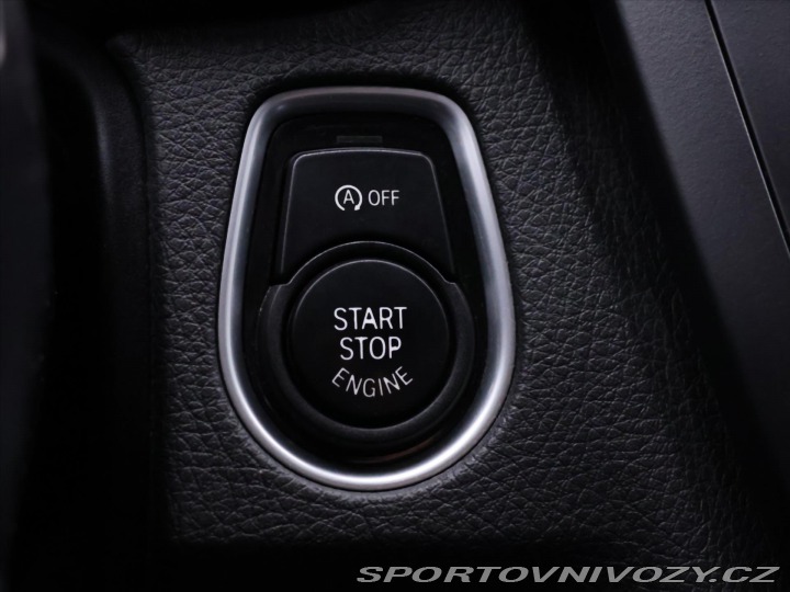 BMW 3 3,0 335dA xDrive Sport CZ 2014