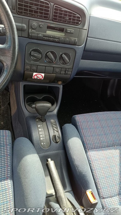 Volkswagen Ostatní modely Vento 2,8   IKONA DEVADESÁTEK 1993