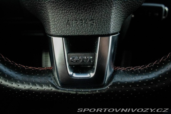 Volkswagen Golf 2.0 TSI GTI, 173kW (2011 2011