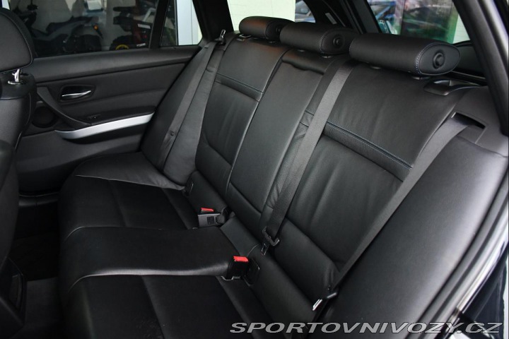 BMW 3 330d xDrive PANO A/T 2012