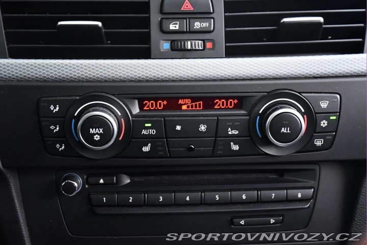 BMW 3 330d xDrive M-PAKET PANO 2012