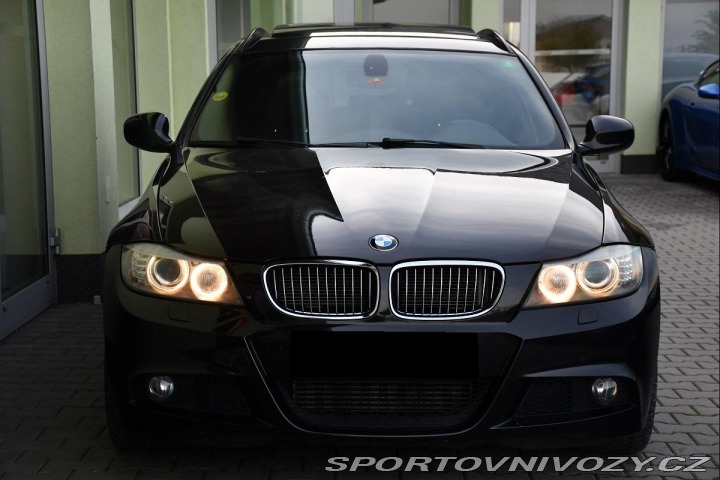 BMW 3 330d xDrive M-PAKET PANO 2012
