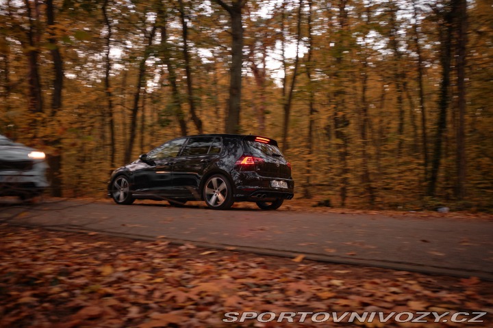 Volkswagen Golf 7R NOVÁ CENA 2014