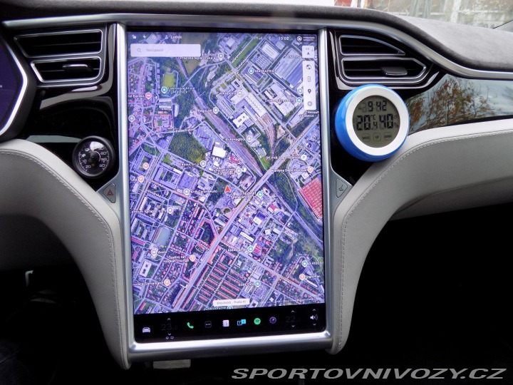 Tesla Model S 90D/1.Maj.ČR/Ludicrous/76 2015