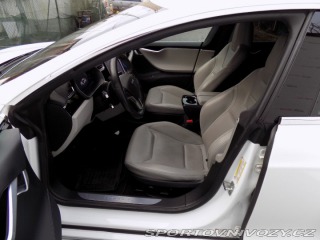 Tesla Model S 90D/1.Maj.ČR/Ludicrous/76 2015