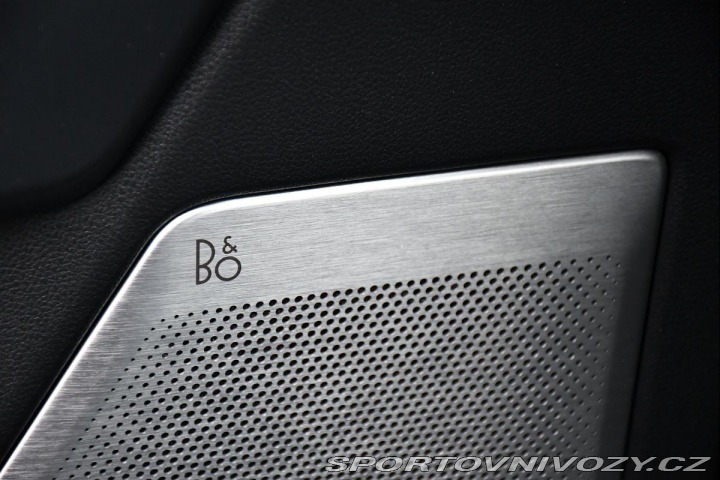 Ford Ostatní modely F-150 5.0 V8 4X4 LARIAT ČR K360 2022