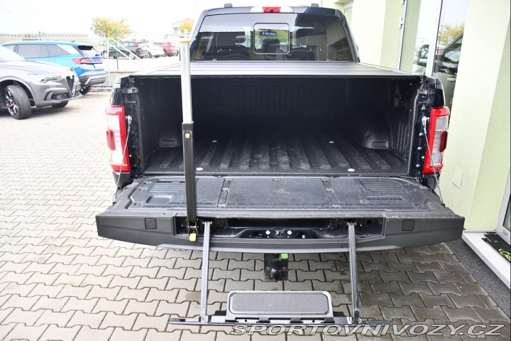 Ford Ostatní modely F-150 5.0 V8 4X4 LARIAT ČR K360 2022