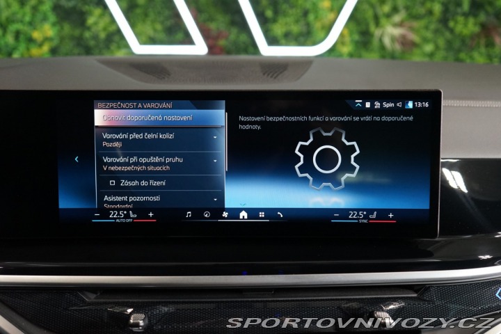 BMW X6 40i*xDRIVE*H/K*TAŽ*LED*M- 2023