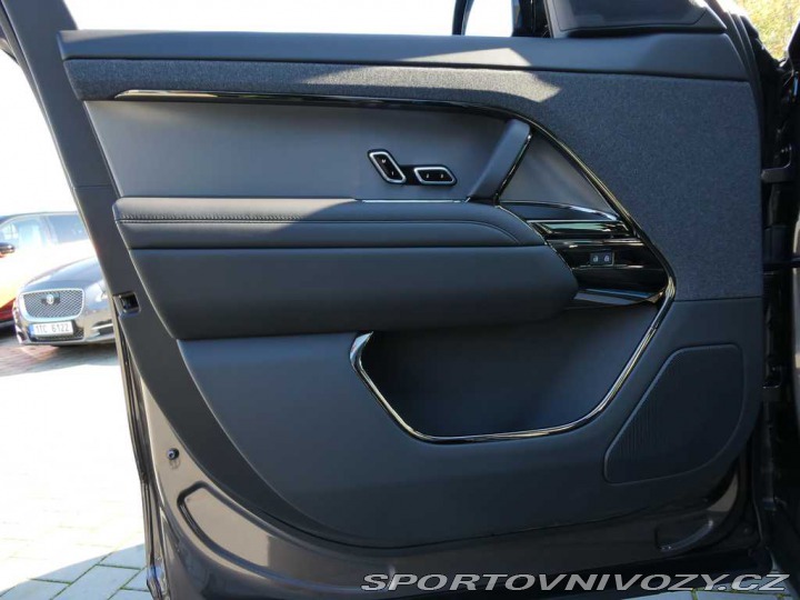 Ostatní značky Ostatní modely Land Rover Range Rover Sport Dynamic HSE P460e 2026