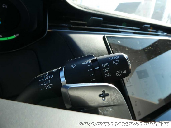 Ostatní značky Ostatní modely Land Rover Range Rover Sport Dynamic HSE P460e 2025