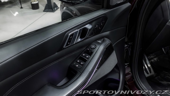 BMW X5 M50i V8, ZÁRUKA, DPH 2022