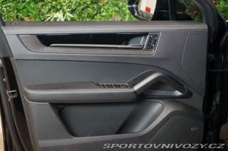 Porsche Cayenne GTS COUPÉ*CARBON*HD-LED*B 2024