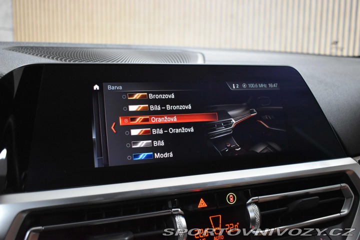 BMW 3 330i xDrive LUXURY*DPH*ČR 2020
