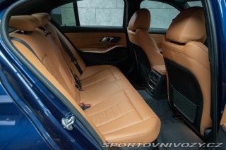 BMW 3 330i xDrive LUXURY*DPH*ČR 2020