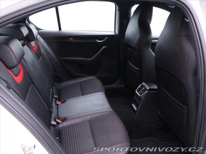 Škoda Octavia RS 2,0 TSI 162kW DSG Navi RS 2015