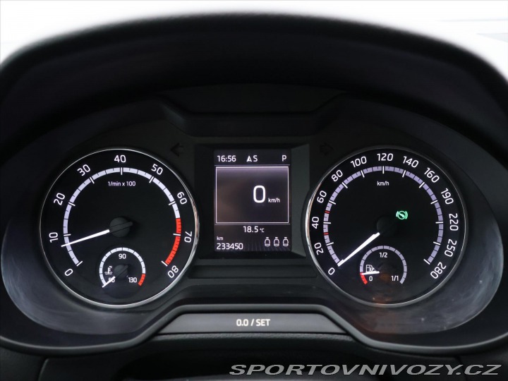 Škoda Octavia RS 2,0 TSI 162kW DSG Navi RS 2015