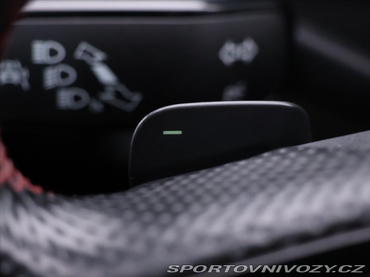 Škoda Octavia RS 2,0 TSI 162kW DSG Navi RS 2015