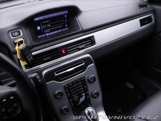 Volvo V70 2,4 D5 158 kW Summum 2013