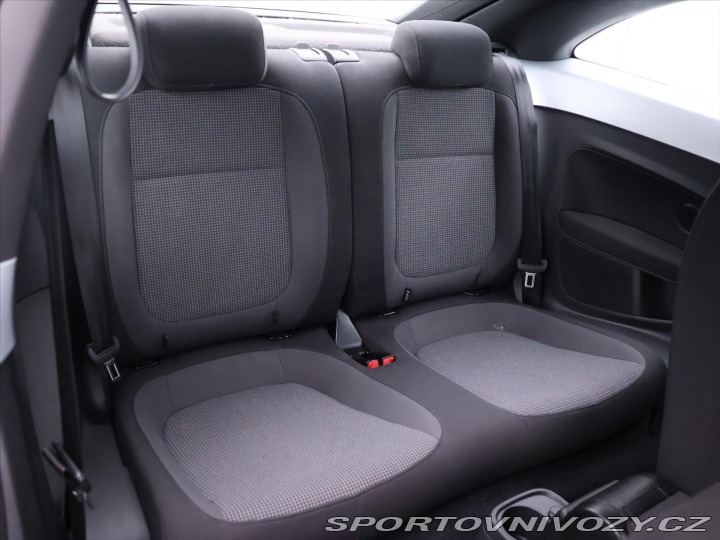 Volkswagen Beetle 1,2 TSI 77kW Design Serv. 2012