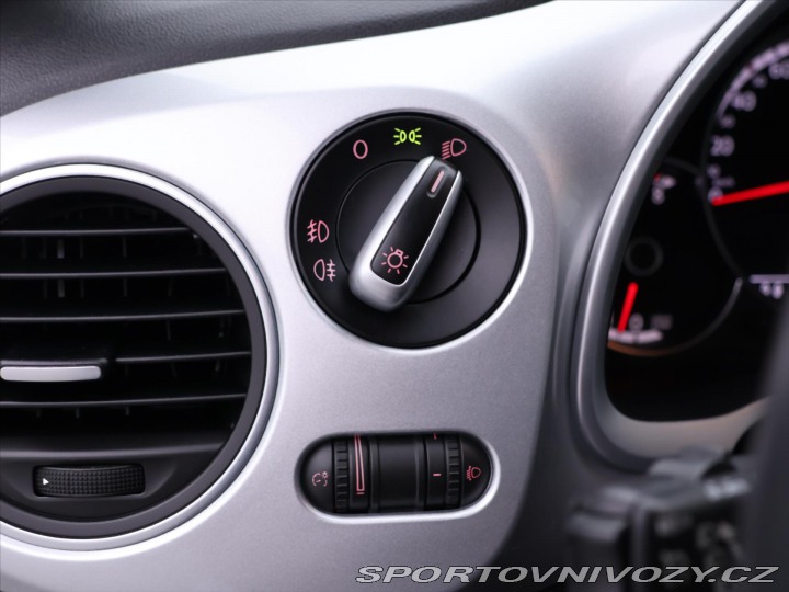 Volkswagen Beetle 1,2 TSI 77kW Design Serv. 2012